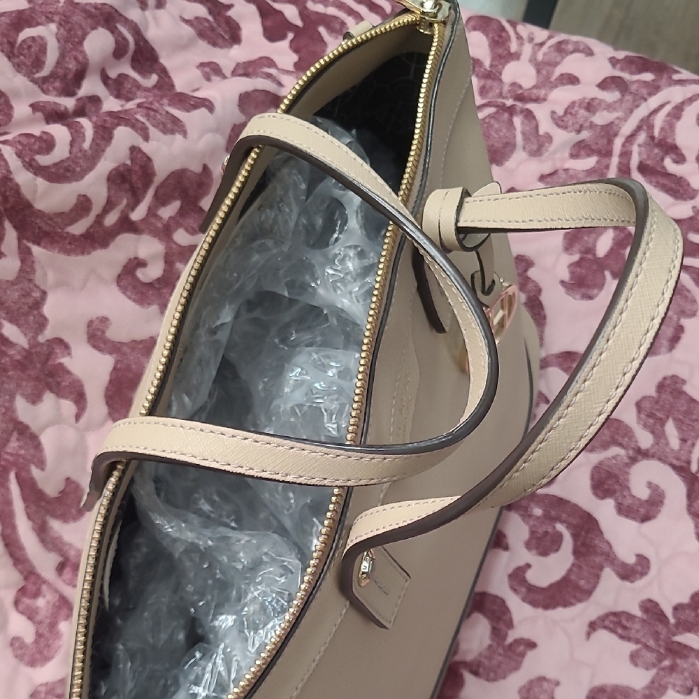 Henri Bendel Taupe Satchel Bag - Picture 4 of 16